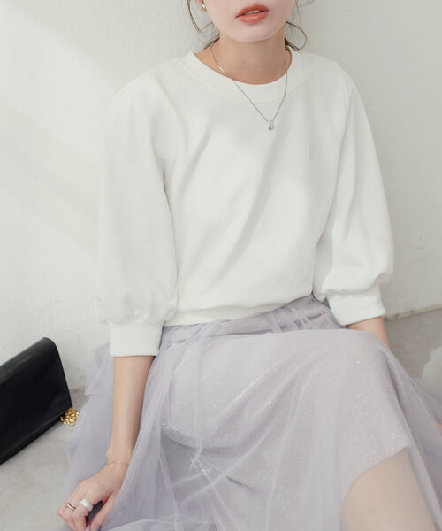 natural couture(ナチュラルクチュール)の「厚盛ワンポイント刺繍ショート裏毛(Tシャツ/カットソー・レディース・オフホワイト/グレー/スミクロ・FREE)」の22枚目の写真