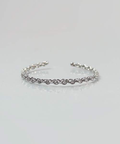 ieLS（イエルズ）の「金属アレルギー対応「ieLS」ステンレス　スパイラルバングル（バングル/リストバンド・レディース・シルバー・ONE SIZE）」の3枚目の写真