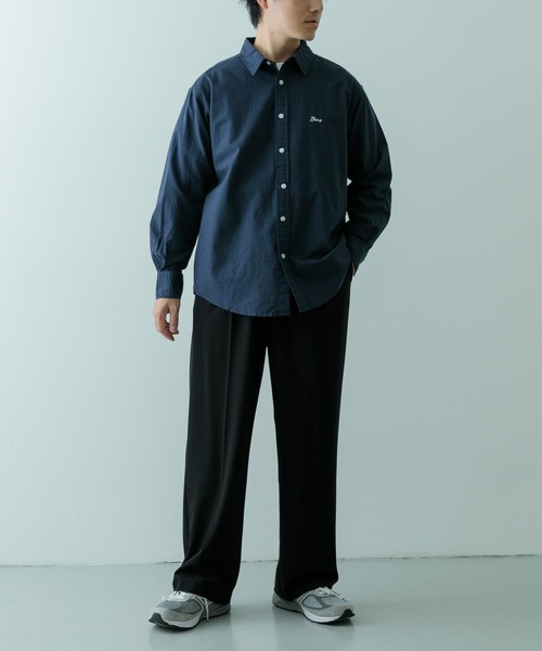 ITEMS URBANRESEARCH(アイテムズ アーバンリサーチ)の「ワンポイント刺繍OXレギュラーカラーシャツ(シャツ/ブラウス・メンズ・ホワイト/ライトグレー/ネイビー・MEDIUM/LARGE)」の12枚目の写真