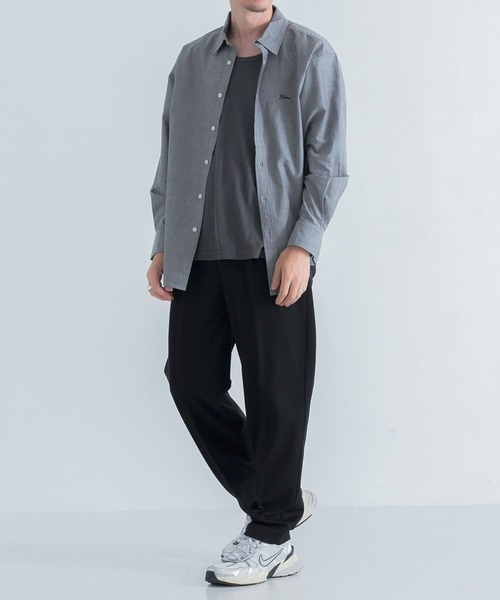 ITEMS URBANRESEARCH(アイテムズ アーバンリサーチ)の「ワンポイント刺繍OXレギュラーカラーシャツ(シャツ/ブラウス・メンズ・ホワイト/ライトグレー/ネイビー・MEDIUM/LARGE)」の16枚目の写真