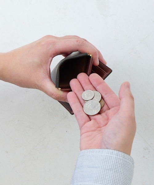 A_W(アウ)の「マネークリップ 札入れ 小銭入れ付き 本革 レザー 薄型 コンパクト ミニ アウ A_W offcial shop(札入れ/マネークリップ・メンズ・ブラック/ブラウン/グリーン・FREE)」の14枚目の写真