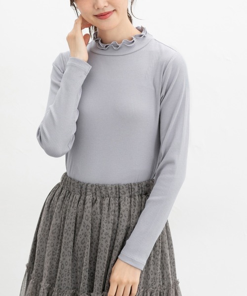 Honeys(ハニーズ)の「フリルハイネックT(Tシャツ/カットソー・レディース・ベージュ/ピンク/グリーン/オフホワイト/ブルー/ブラック/スミクロ/ブルーグレー/ダークブルー・S/M/L/LL)」の5枚目の写真