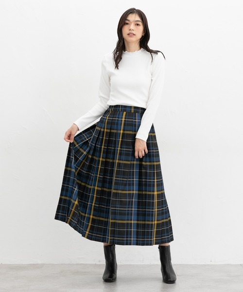 Honeys(ハニーズ)の「フリルハイネックT(Tシャツ/カットソー・レディース・ベージュ/ピンク/グリーン/オフホワイト/ブルー/ブラック/スミクロ/ブルーグレー/ダークブルー・S/M/L/LL)」の11枚目の写真