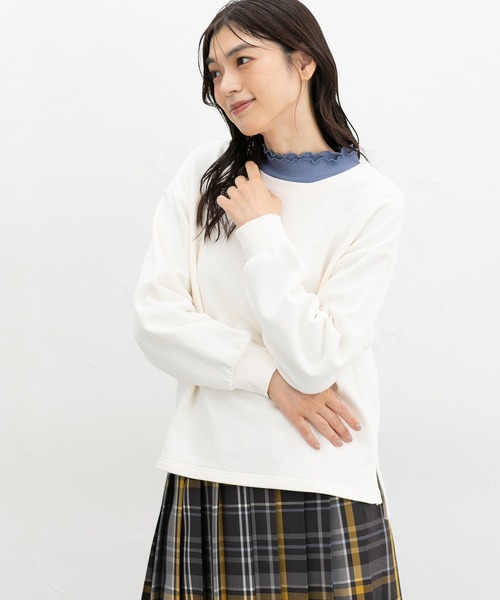 Honeys(ハニーズ)の「フリルハイネックT(Tシャツ/カットソー・レディース・ベージュ/ピンク/グリーン/オフホワイト/ブルー/ブラック/スミクロ/ブルーグレー/ダークブルー・S/M/L/LL)」の16枚目の写真