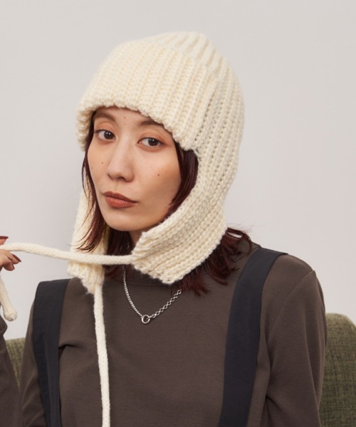 Auntie Rosa Holiday(アンティローザホリデー)の「イヤーフラップビーニー(ニットキャップ/ビーニー・レディース・ブラック/アイボリー・FREE)」の3枚目の写真