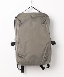 【UNIVERSAL OVERALL / ユニバーサルオーバーオール】ハーフロールリュックサック 32L
