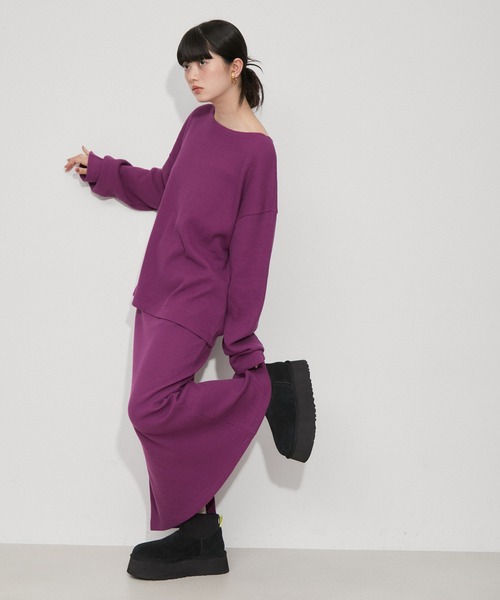 UGG（アグ）の「【WEB限定】【UGG(アグ)】Classic Mini Dipper（ブーツ・レディース・ブラック/キャメル・25/24/23）」の5枚目の写真