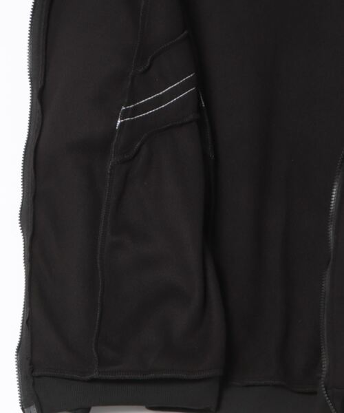 B'day / ビーデー 】BIGシルエットスタンドZIPライン入り