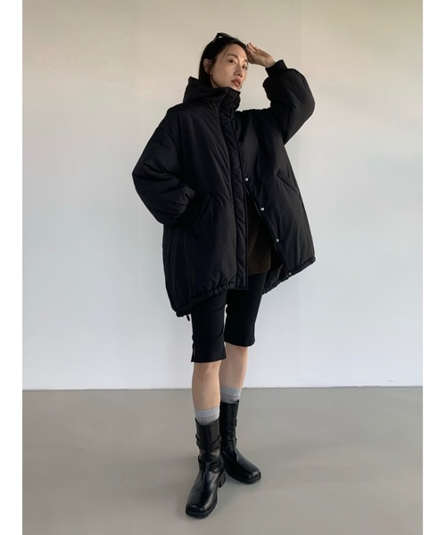 Didot.showroom(ディドット ショールーム)の「ミドル丈(コート丈)中綿フードダウン(ダウンジャケット/コート・レディース・ブラック/カーキ/オフホワイト・FREE)」の11枚目の写真