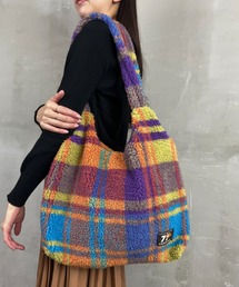 ｔｏｌｅｎｅ（トレネ）の「ボア チェック柄プリント A4対応 大容量 ショルダーバッグ トートバッグ（ショルダーバッグ）」