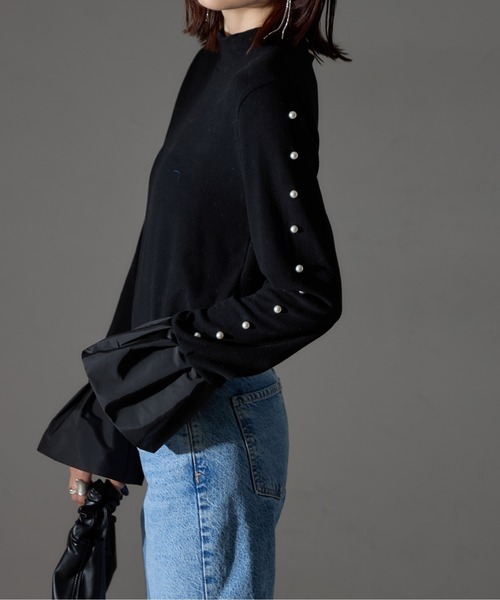 each（イーチ）の「スリーブパールラインフレアカフプルオーバー（Tシャツ/カットソー・レディース・ベージュ/グレー/ブラック・FREE）」の8枚目の写真