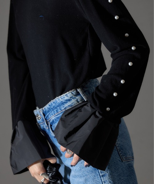 each（イーチ）の「スリーブパールラインフレアカフプルオーバー（Tシャツ/カットソー・レディース・ベージュ/グレー/ブラック・FREE）」の6枚目の写真