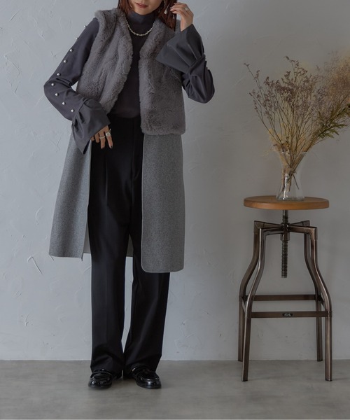 each（イーチ）の「スリーブパールラインフレアカフプルオーバー（Tシャツ/カットソー・レディース・ベージュ/グレー/ブラック・FREE）」の21枚目の写真