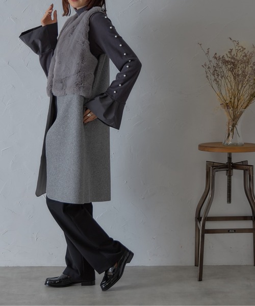 each（イーチ）の「スリーブパールラインフレアカフプルオーバー（Tシャツ/カットソー・レディース・ベージュ/グレー/ブラック・FREE）」の22枚目の写真