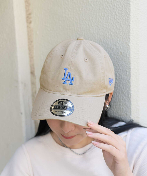 FREAK'S STORE(フリークスストア)の「New Era × FREAK'S STORE/ニューエラ 別注 9TWENTY MINI LOGO CAP/ナイントゥエンティ ミニロゴキャップ/ニューエラ(キャップ・レディース・ブルー/ベージュ/ネイビー/キャメル・ONE SIZE)」の11枚目の写真