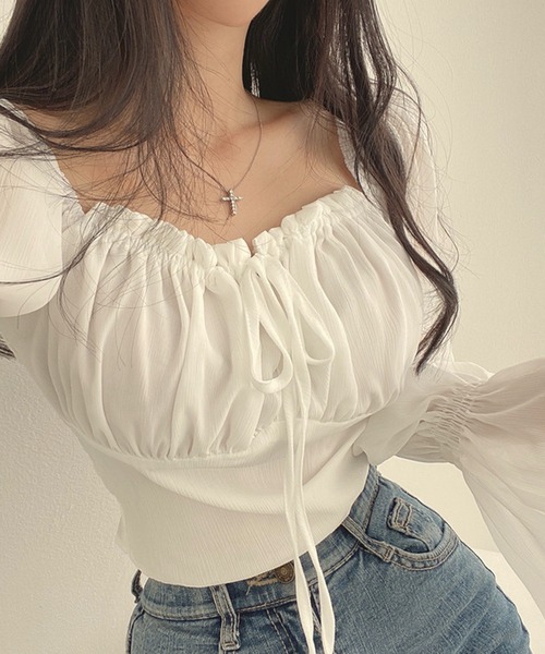 Nia(ニア)の「Nia(ニア)/シースルーボリュームフリルブラウス(シャツ/ブラウス・レディース・ホワイト/ピンク・SMALL/LARGE/MEDIUM)」の3枚目の写真
