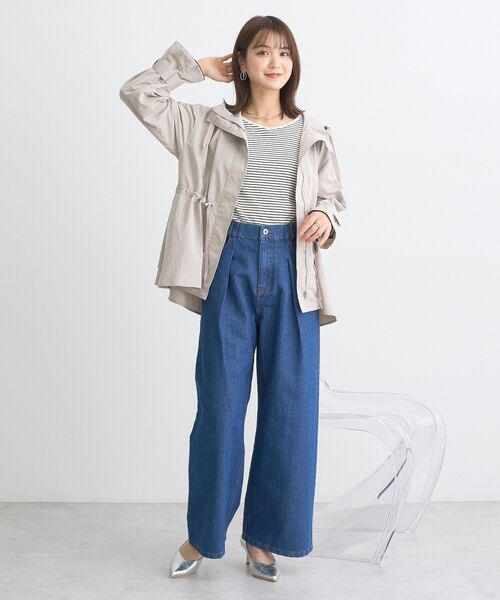 earth music&ecology(アースミュージックアンドエコロジー)の「ドロストペプラムマウンテンパーカー(マウンテンパーカー・レディース・アイボリー/グレイッシュベージュ/ブラック・FREE)」の11枚目の写真