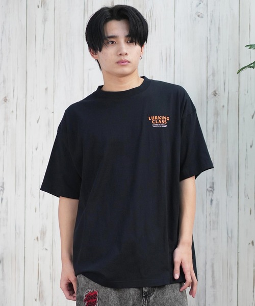 LURKING CLASS(ラーキングクラス)の「【ムラサキスポーツ限定】LURKING CLASS/ラーキングクラス 半袖Tシャツ バックプリント ST25STM07(Tシャツ/カットソー・メンズ・ブラック/ホワイト・XL/L/M)」の11枚目の写真