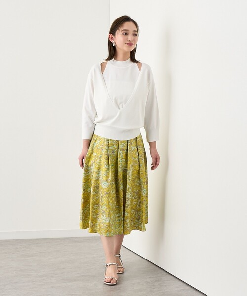 ANAYI(アナイ)の「ハイネックレイヤー プルオーバー(ニット/セーター・レディース・ブラック/オフホワイト/ベージュ・38/36)」の11枚目の写真