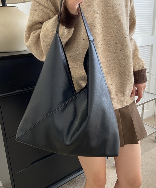 【BCBG】ミニマル バケットラージトートバッグ★ポーチ付き A.P.C. アーペーセー A.P.C PXBOK M61659 トートバッグ