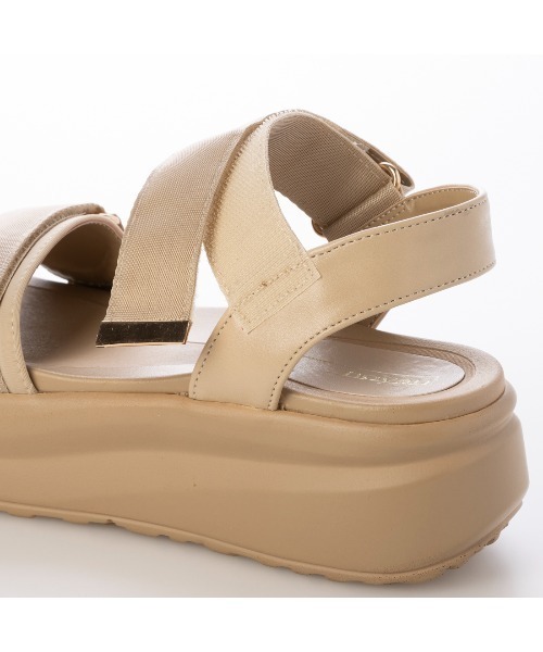 noyau(ノヤウ)の「厚底サテンベルクロスポーツサンダル(サンダル・レディース・ブラック/シルバー/ベージュ・S/M/L/LL)」の22枚目の写真