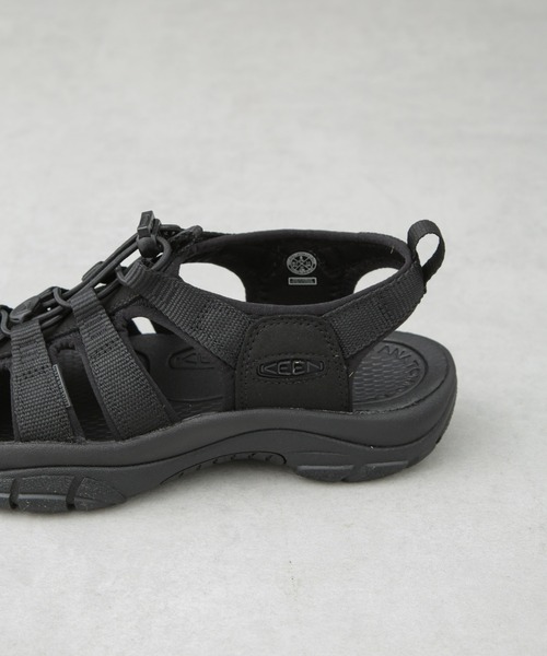 KEEN/NEWPORT H2 TRIPLE BLACK（サンダル）｜KEEN（キーン）の