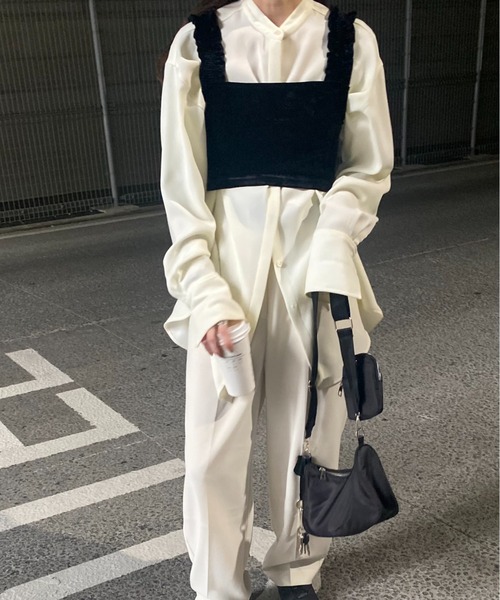 ISOOK（アイスー）の「ミニケース付きチェーンショルダーバッグ(kiharu select)/ポーチ付き ナイロンライク 斜め掛け メッセンジャーバッグ ボディバッグ ハンドバッグ 黒 ブラック（ショルダーバッグ・レディース・ブラック・FREE）」の5枚目の写真