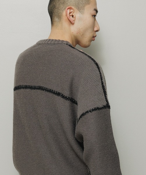 BAL（バル）の「STITCHED DROP SHOULDER SWEATER（ニット/セーター・メンズ・ブラック/ブラウン・1/2/3）」の5枚目の写真