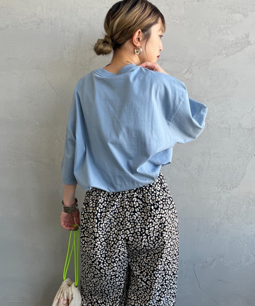 Calvin Klein（カルバン・クライン）の「[Calvin Klein/カルバンクライン] スタンダードロゴプリントTシャツ（Tシャツ/カットソー・レディース・ブルー/ブラック/ホワイト/ベージュ・S/M/L）」の18枚目の写真