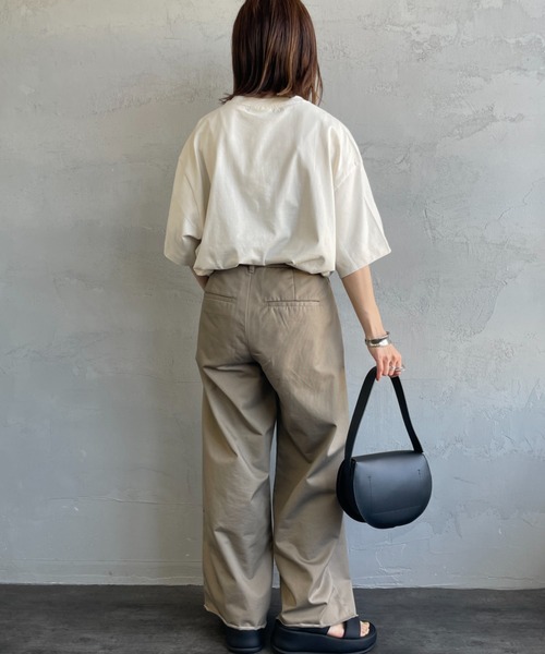 Calvin Klein（カルバン・クライン）の「[Calvin Klein/カルバンクライン] スタンダードロゴプリントTシャツ（Tシャツ/カットソー・レディース・ブルー/ブラック/ホワイト/ベージュ・S/M/L）」の10枚目の写真