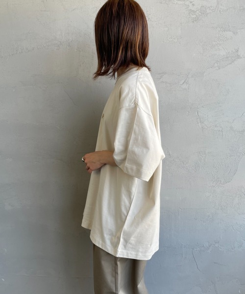 Calvin Klein（カルバン・クライン）の「[Calvin Klein/カルバンクライン] スタンダードロゴプリントTシャツ（Tシャツ/カットソー・レディース・ブルー/ブラック/ホワイト/ベージュ・S/M/L）」の12枚目の写真