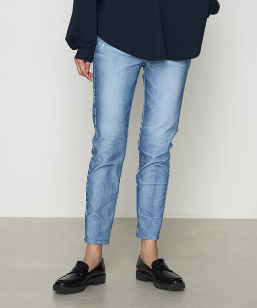 COMME CA(コムサ)の「ヴィンテージデニムリアルプリントハイテンション パンツ(その他パンツ・レディース・ブラック/ネイビー/サックスブルー・7号/9号/11号)」の9枚目の写真