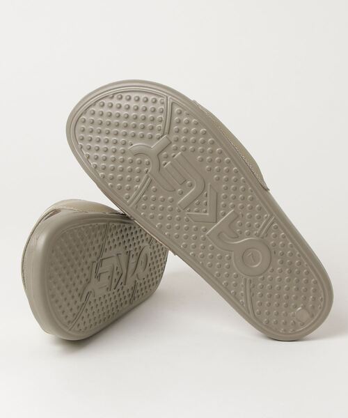 OAKLEY（オークリー）の「オークリー  B1B SLIDE 2.0（サンダル・メンズ・ベージュ・25.0cm/26.0cm/27.0cm/28.0cm）」の2枚目の写真