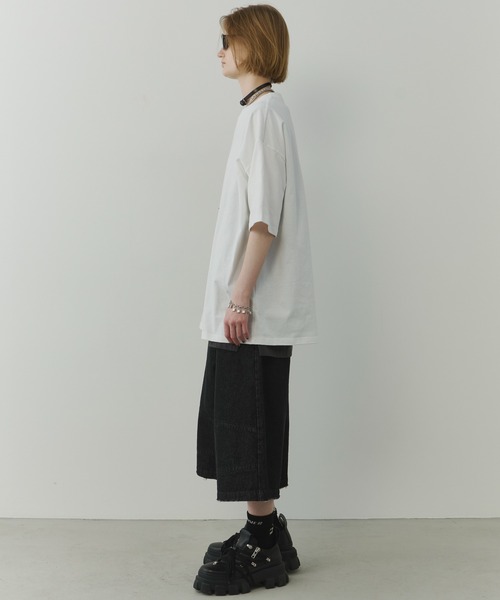 AIVER（アイバー）の「AIVER　カットオフパッチS/S TEE（Tシャツ/カットソー・メンズ・ホワイト/ブラック・MEDIUM/LARGE/SMALL）」の8枚目の写真