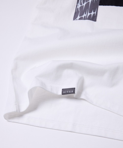 AIVER（アイバー）の「AIVER　カットオフパッチS/S TEE（Tシャツ/カットソー・メンズ・ホワイト/ブラック・MEDIUM/LARGE/SMALL）」の16枚目の写真