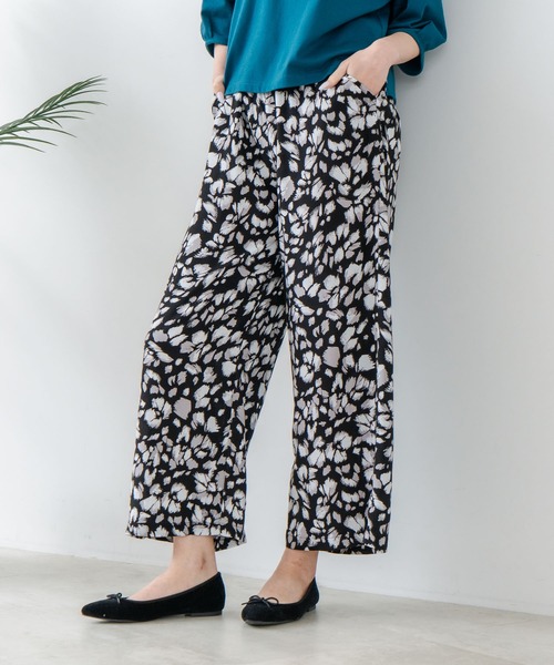 fort point（フォーポイント）の「【FORT POINT/フォートポイント】レーヨン 総柄 ワイドパンツ（その他パンツ・レディース・その他/その他4/その他3/その他8/その他7/その他6/その他2/その他1/その他5・MEDIUM/LARGE）」の2枚目の写真