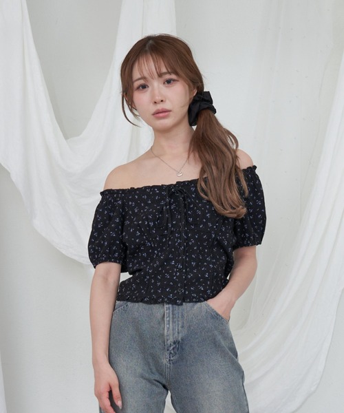 RAY CASSIN(レイカズン)の「コンパクトヘンリーブラウス(シャツ/ブラウス・レディース・ホワイト/ホワイト系その他2/ブルー系その他2・FREE)」の1枚目の写真