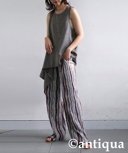 antiqua(アンティカ)の「アシメドレープタンクトップ(タンクトップ・レディース・ベージュ/ブラック・ONESIZE)」の11枚目の写真