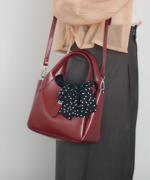 RETRO GIRL（レトロガール）の「スカーフ付きバッグ（ハンドバッグ・レディース・ブラック/レッド/オフホワイト・ONE SIZE）」の21枚目の写真