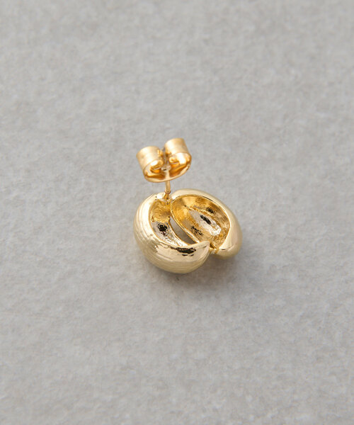 LIVETART(リヴェタート)の「フタツブピアス(ピアス(両耳用)・レディース・ゴールド・FREE)」の5枚目の写真