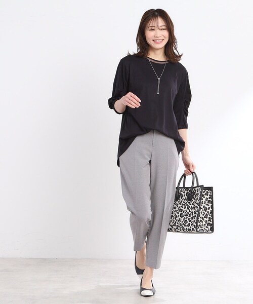 Reflect(リフレクト)の「【腰周りカバー】すっきり見えAラインカットソー(Tシャツ/カットソー・レディース・ライトブルー/サンドベージュ/ライトパープル/ネイビー/オフホワイト・05/07/13/15 /17/11/09)」の6枚目の写真
