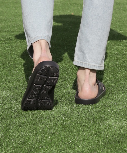 U.S. POLO ASSN.(ユーエスポロアッスン)の「【U.S. POLO ASSN./ユーエスポロアッスン】リカバリー スライドサンダル(サンダル・メンズ・ダークブラウン/ブラック/アイボリー・M/L/LL)」の6枚目の写真