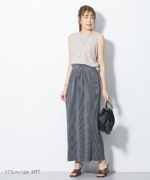 slattgir(スラットジール)の「高身長 ONにもOFFにも使えるきれい見え綿混タンクトップ(トールサイズ)(キャミソール・レディース・ブラック/オフホワイト/ミント/ベージュ・5L/M/L/LL/3L/4L)」の18枚目の写真