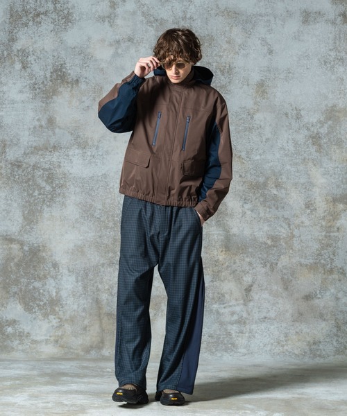 glamb（グラム）の「Short Mountain Parka / ショートマウンテンパーカ（マウンテンパーカー・メンズ・グレー/ブラウン/ブラック・S/M/L）」の21枚目の写真