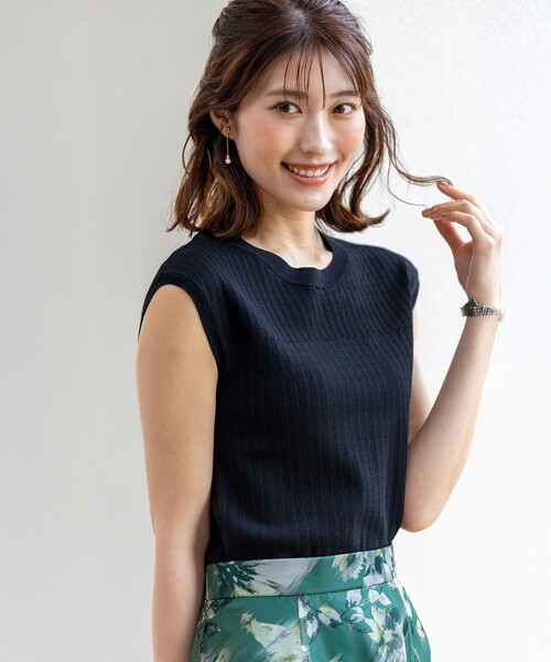 ANY SIS(エニィスィス)の「レーシ-ディテールフレンチ ニット(ニット/セーター・レディース・ホワイト系/ダルブルー系/ブラック系・2)」の19枚目の写真