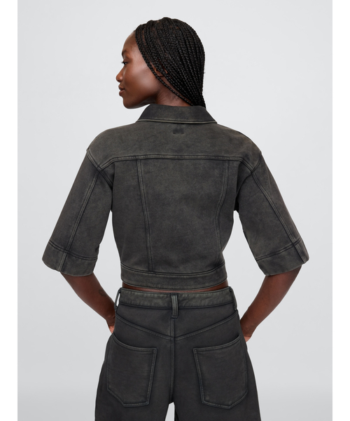 GAP（ギャップ）の「ヘビーウェイト フレンチテリー クロップド デニムジャケット（デニムジャケット・レディース・ブラック/ホワイト系その他・L/M/S/XS/XXS/XL）」の3枚目の写真