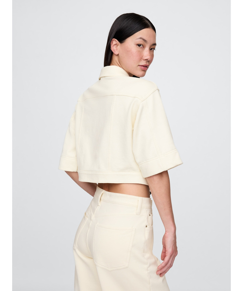 GAP（ギャップ）の「ヘビーウェイト フレンチテリー クロップド デニムジャケット（デニムジャケット・レディース・ブラック/ホワイト系その他・L/M/S/XS/XXS/XL）」の6枚目の写真