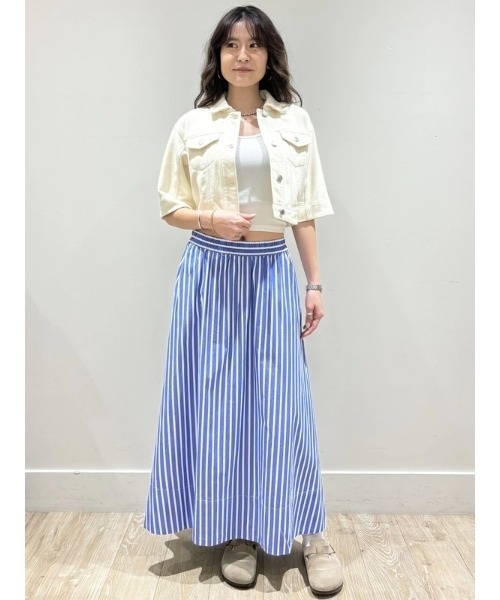 GAP（ギャップ）の「ヘビーウェイト フレンチテリー クロップド デニムジャケット（デニムジャケット・レディース・ブラック/ホワイト系その他・L/M/S/XS/XXS/XL）」の14枚目の写真