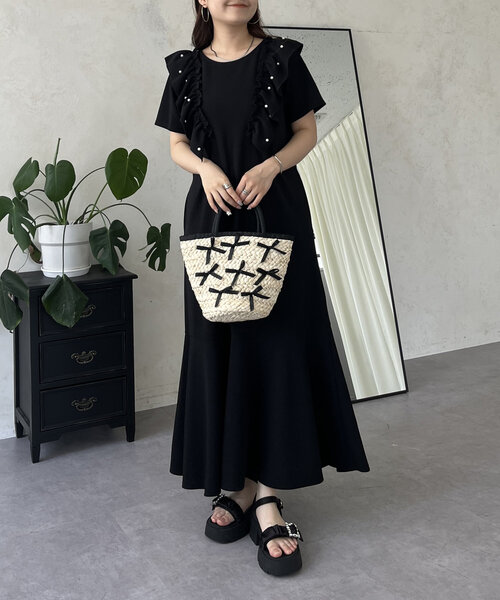 prose verse（プロズヴェール）の「ストレッチパールフリルマーメイドカットワンピース（ワンピース・レディース・ブラック・PL/PM/LARGE/MEDIUM）」の4枚目の写真