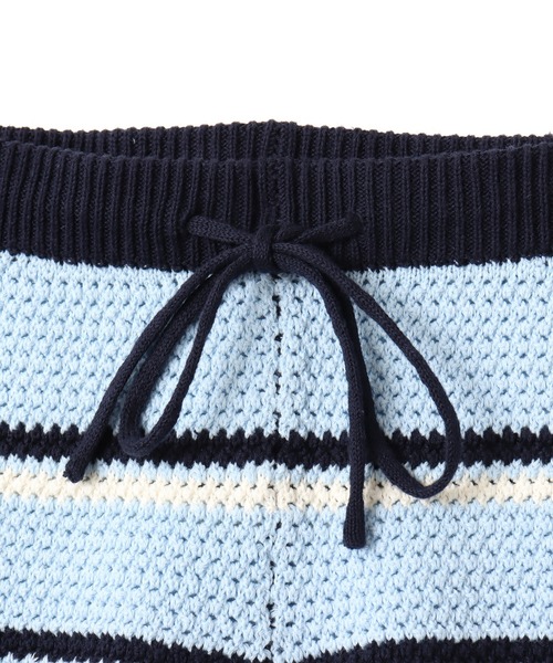 atmos pink(アトモスピンク)の「atmos pink Boder Knit Short Pants / アトモス ピンク ボーダーニット ショート パンツ(その他パンツ・レディース・ブルー/ホワイト・FREE)」の4枚目の写真